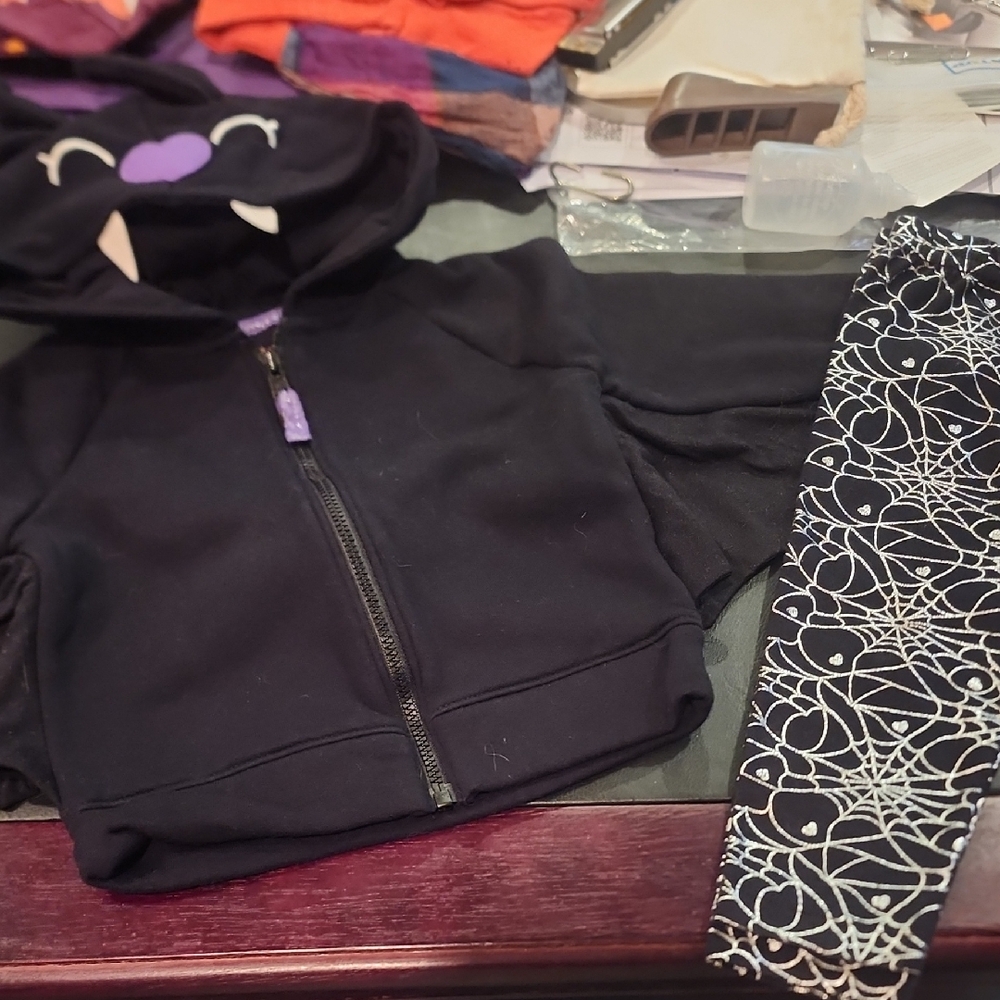Sz 9-12 Month Cat & Jack Black Bat and Purple Hoodie & Web Leggings